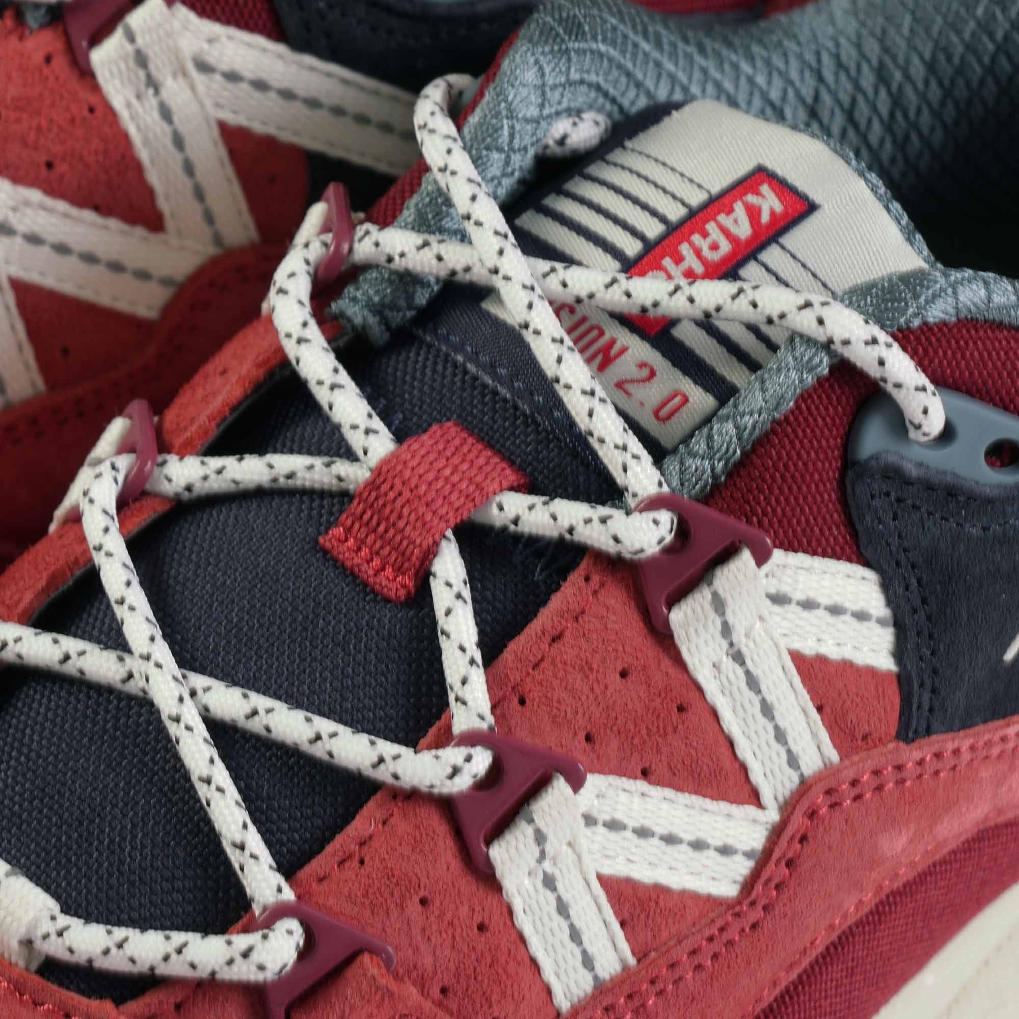 Karhu Fusion 2.0 - Mineral Red and Lily White