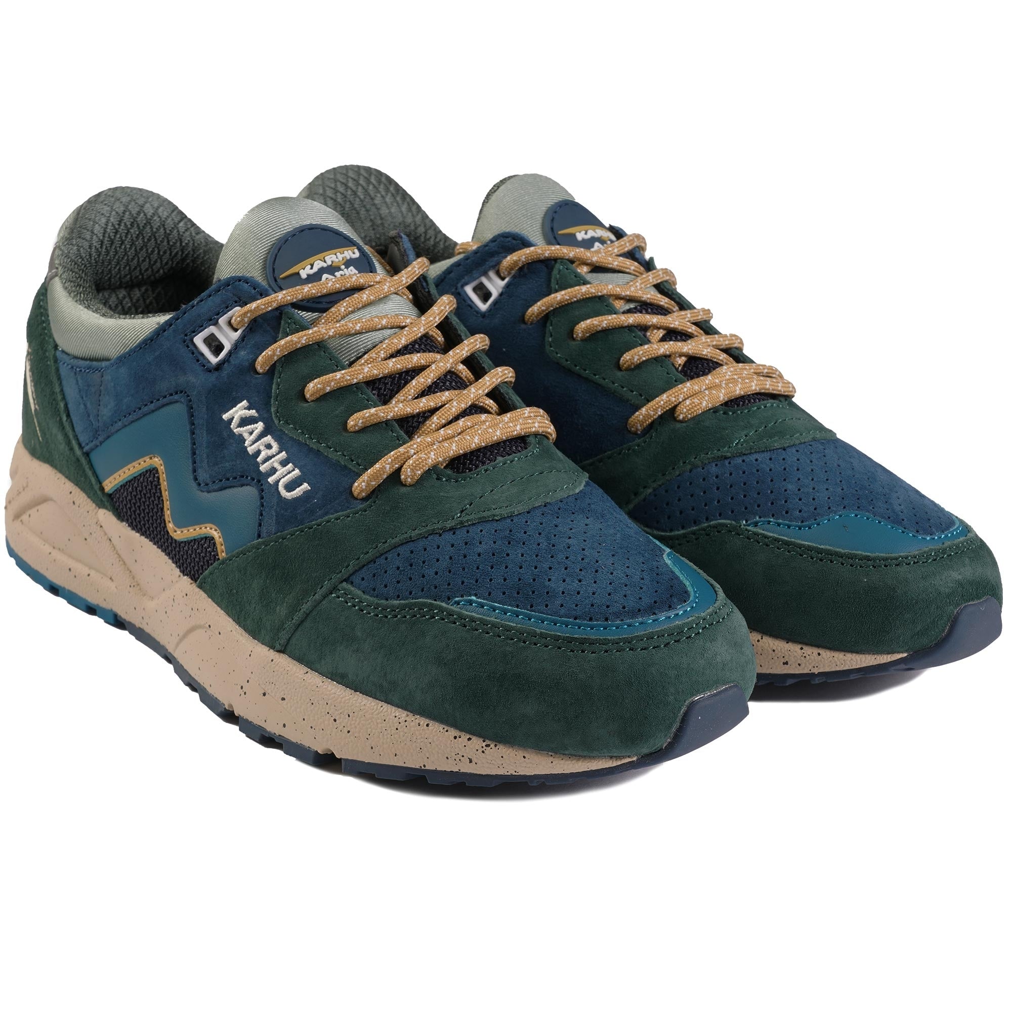Karhu Aria 95 - Dark Forest and Deep Lagoon