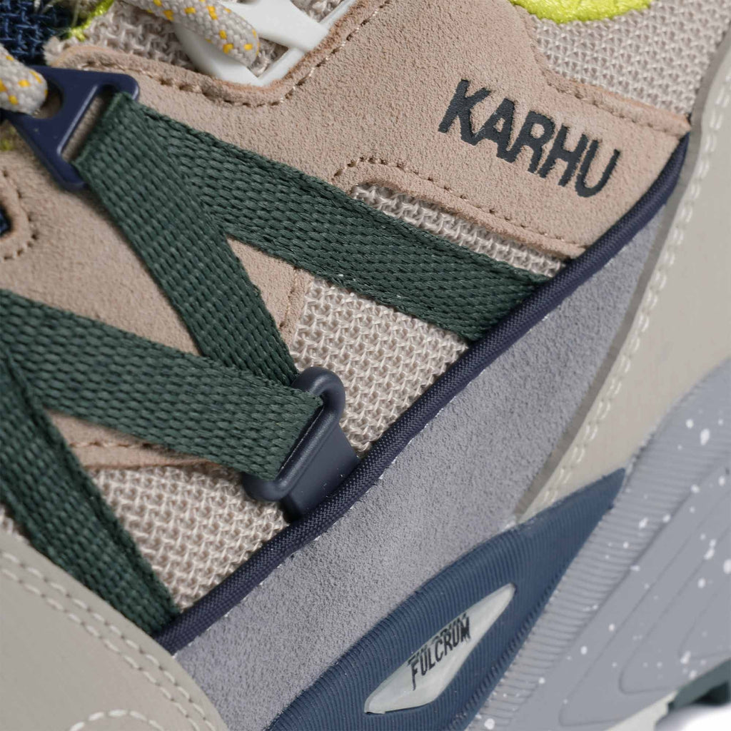Karhu Fusion XC - Silver Lining and Dark Forest