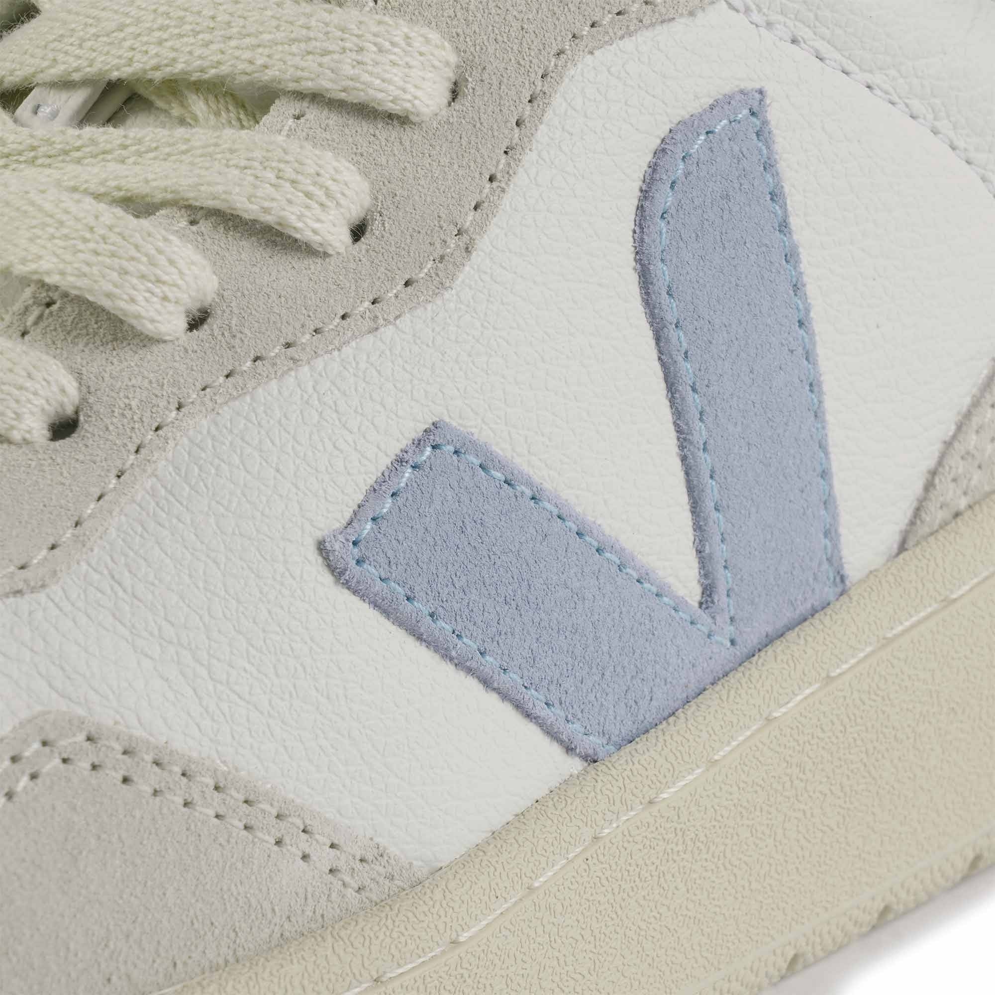 Veja Women's V-90 O.T Leather - Extra White Steel