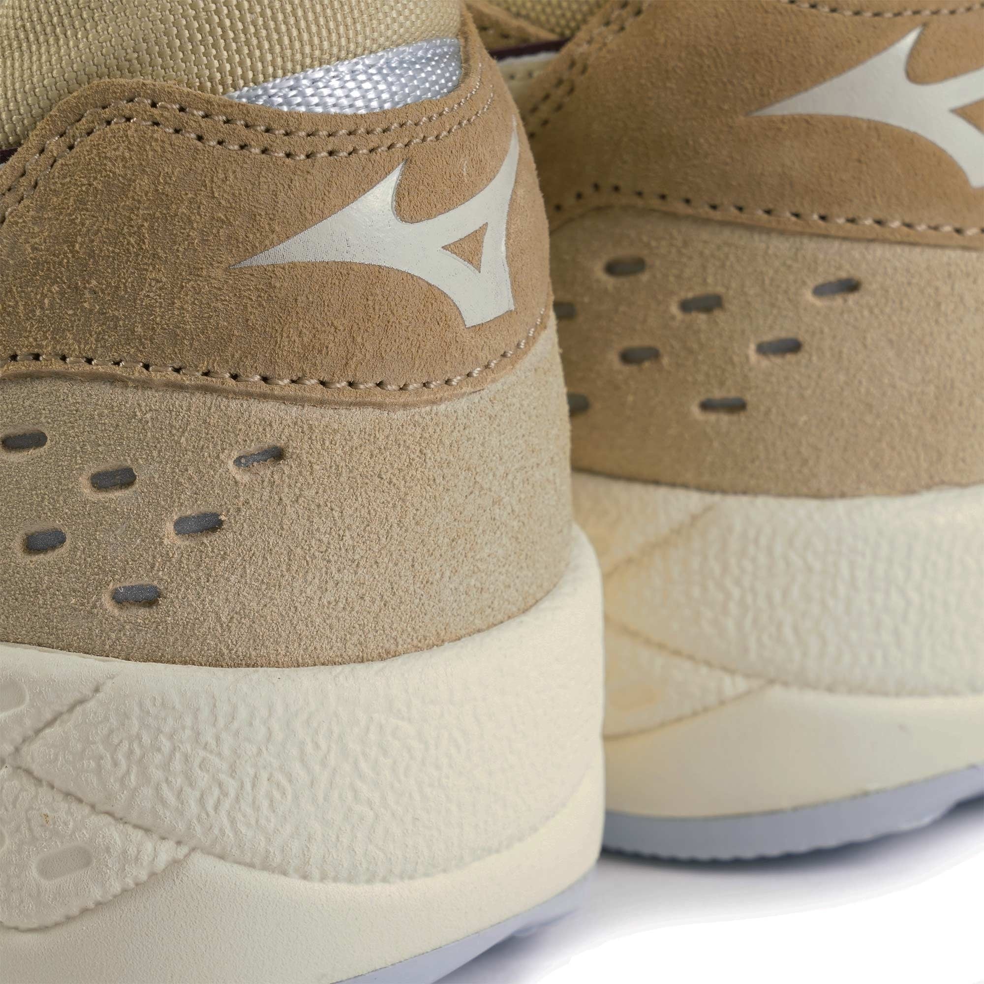 Mizuno Contender - Beige