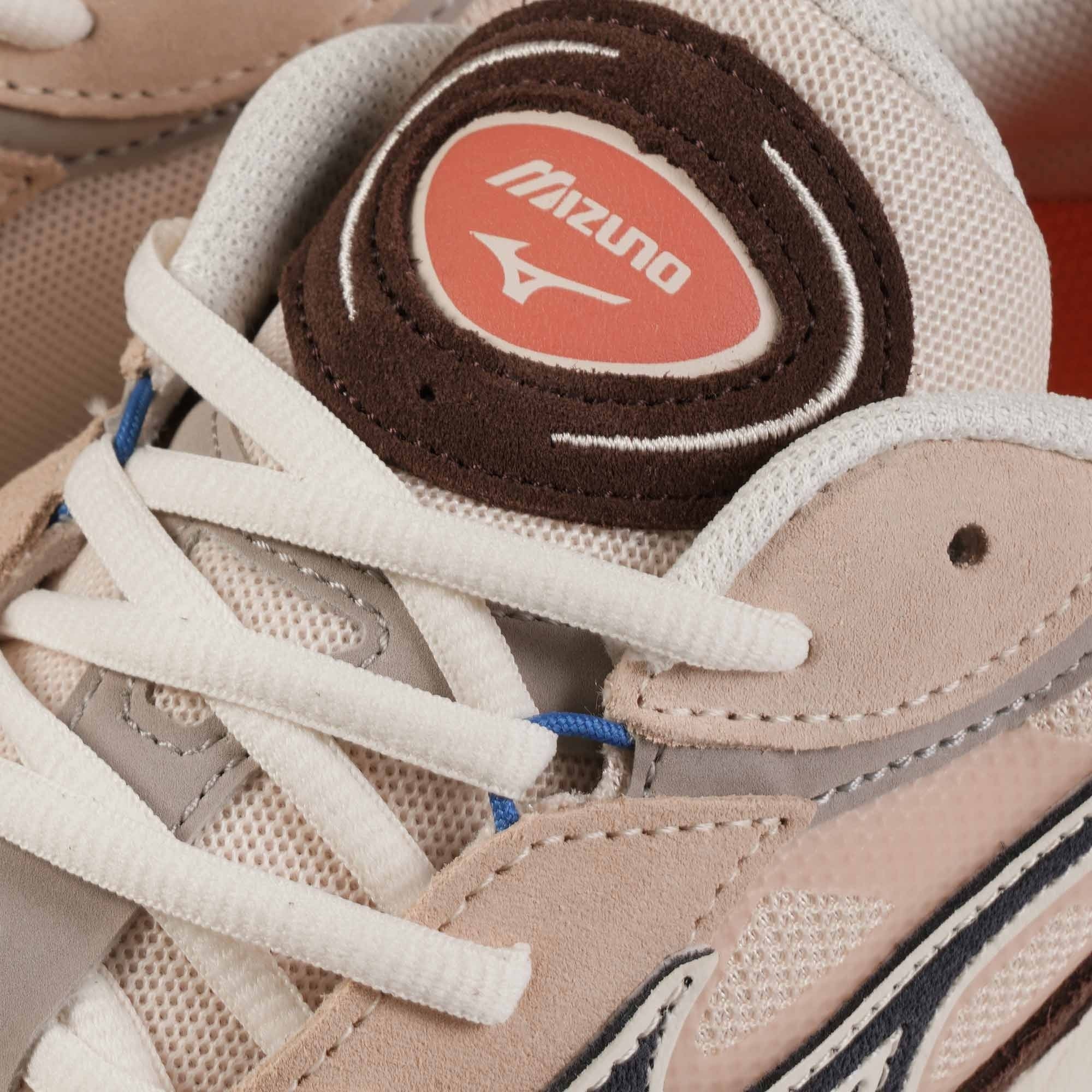 Mizuno Wave Rider B - Brown