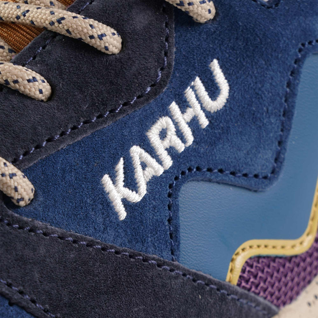 Karhu Aria 95 - Sweet Grape and Deep Lagoon