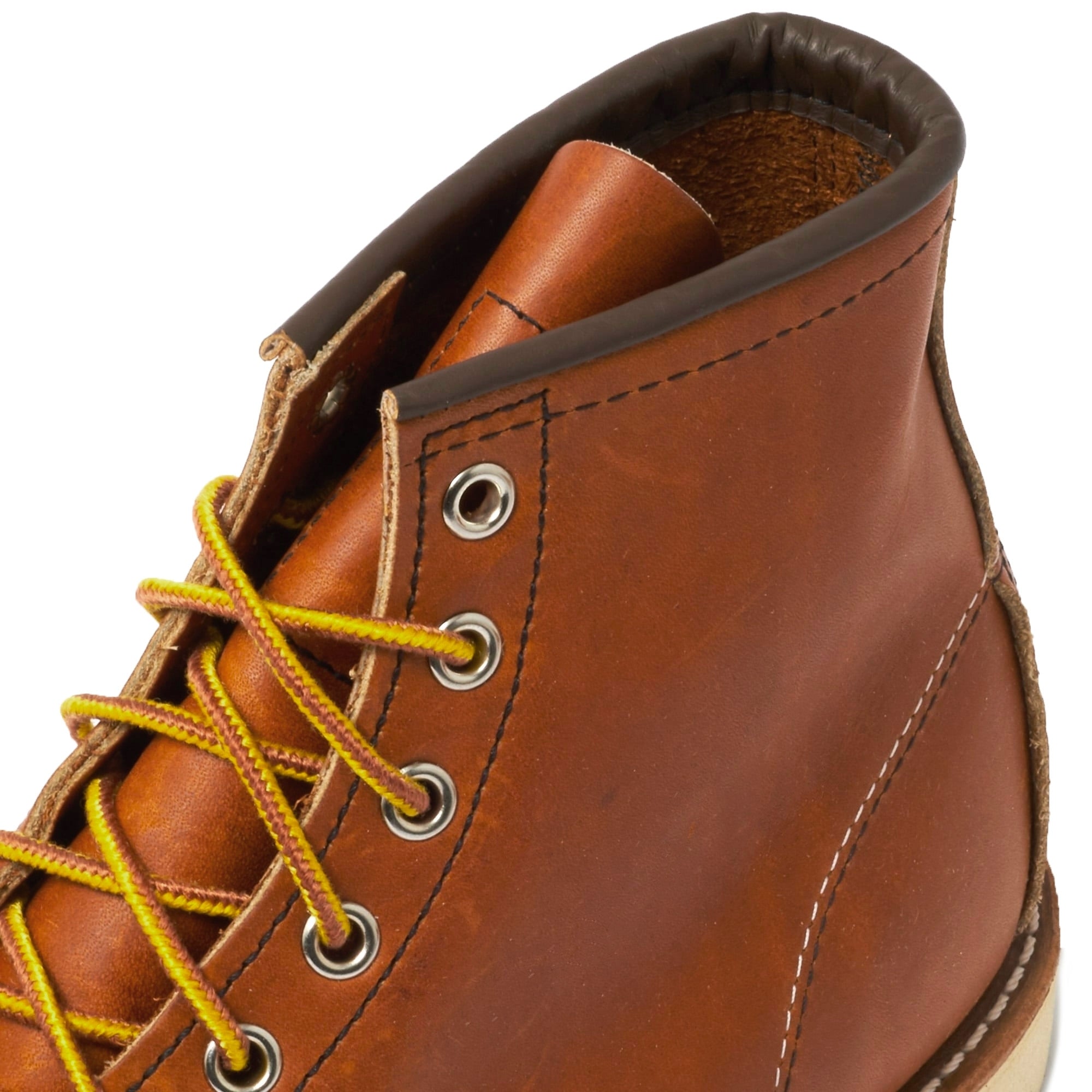 Red Wing Classic Moc Toe Boots - Oro