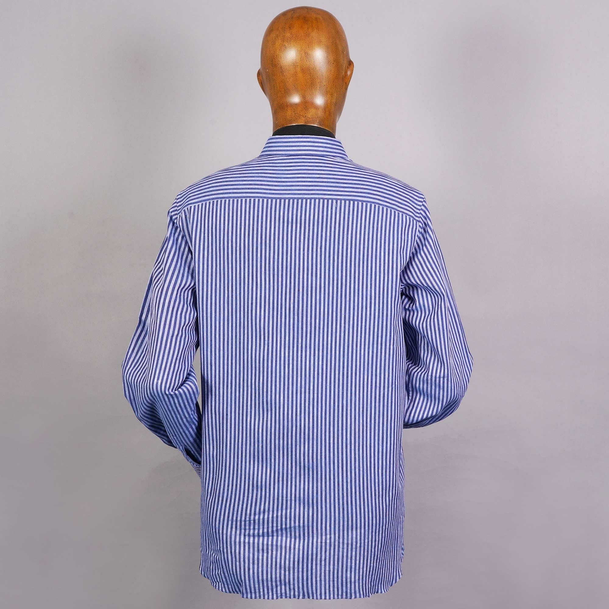 None Of The Above Linen Shirt - Preppy Blue