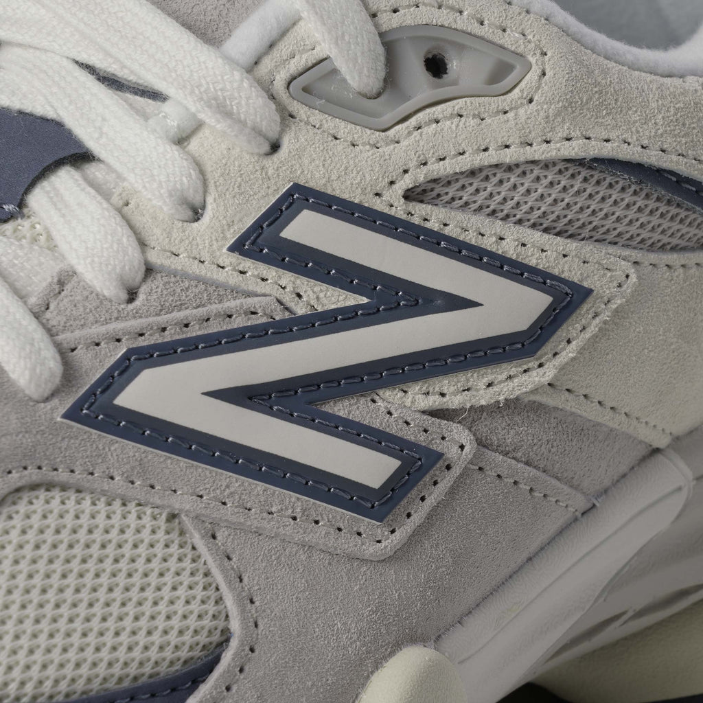 New Balance 9060 - Grey and Navy