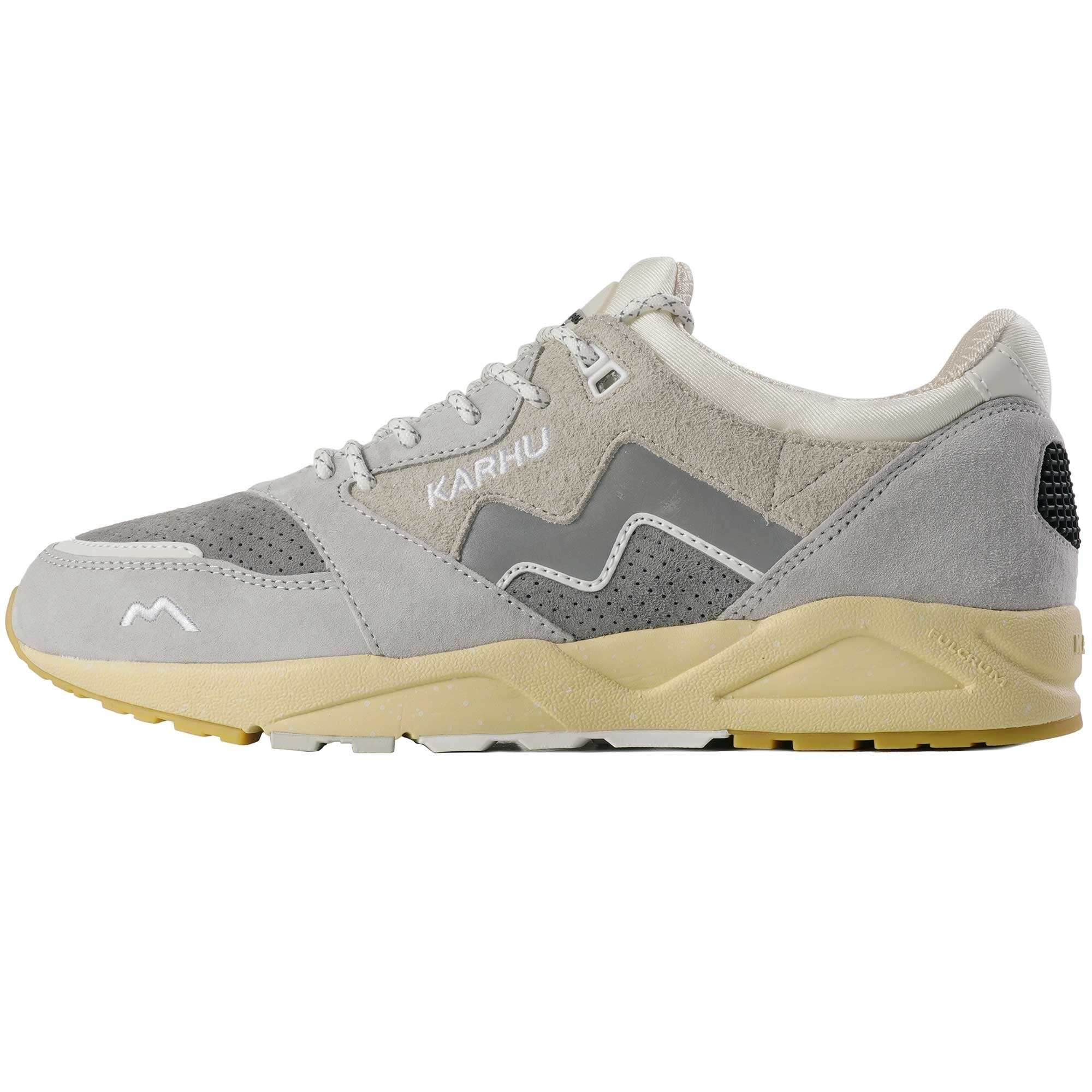 Karhu Aria 95 - Lunar Rock and Foggy Dew