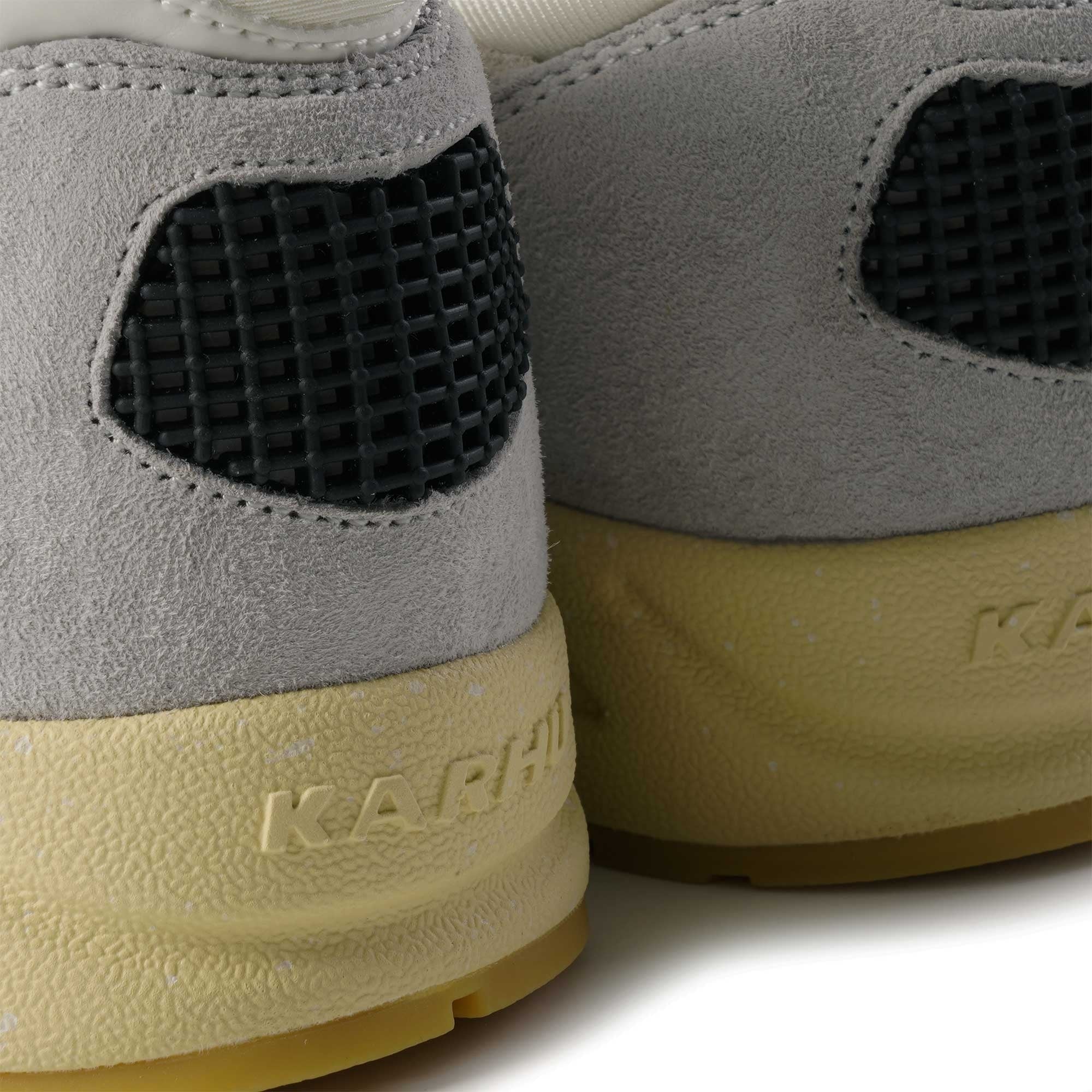 Karhu Aria 95 - Lunar Rock and Foggy Dew