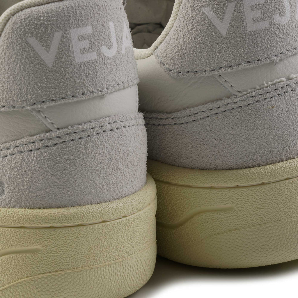 Veja V-90 O.T. Leather - Gravel and White