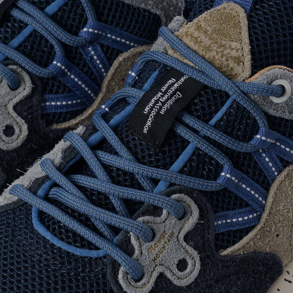 Flower Mountain Yamano 3 - Navy and Light Grey