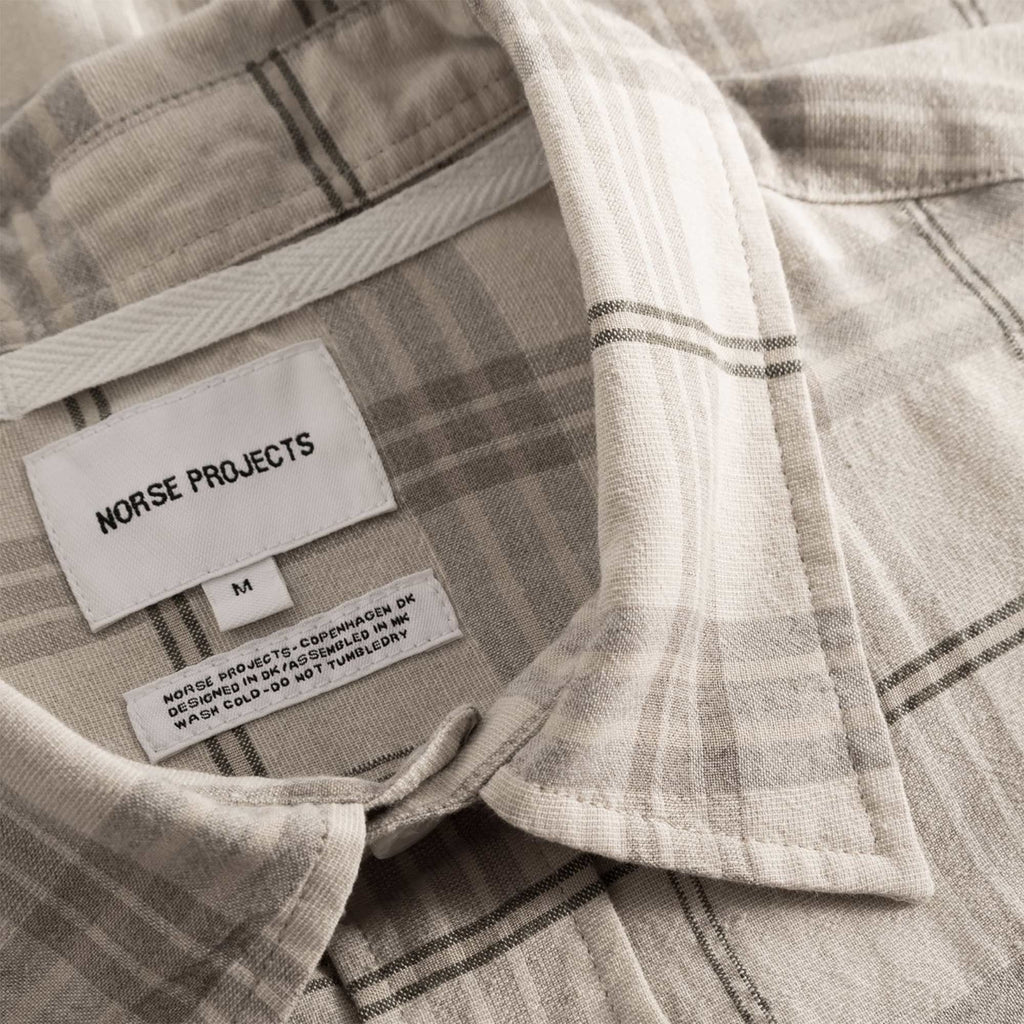 Norse Projects Ivan Relaxed Textured Check Short Sleeve Shirt - Oatmeal