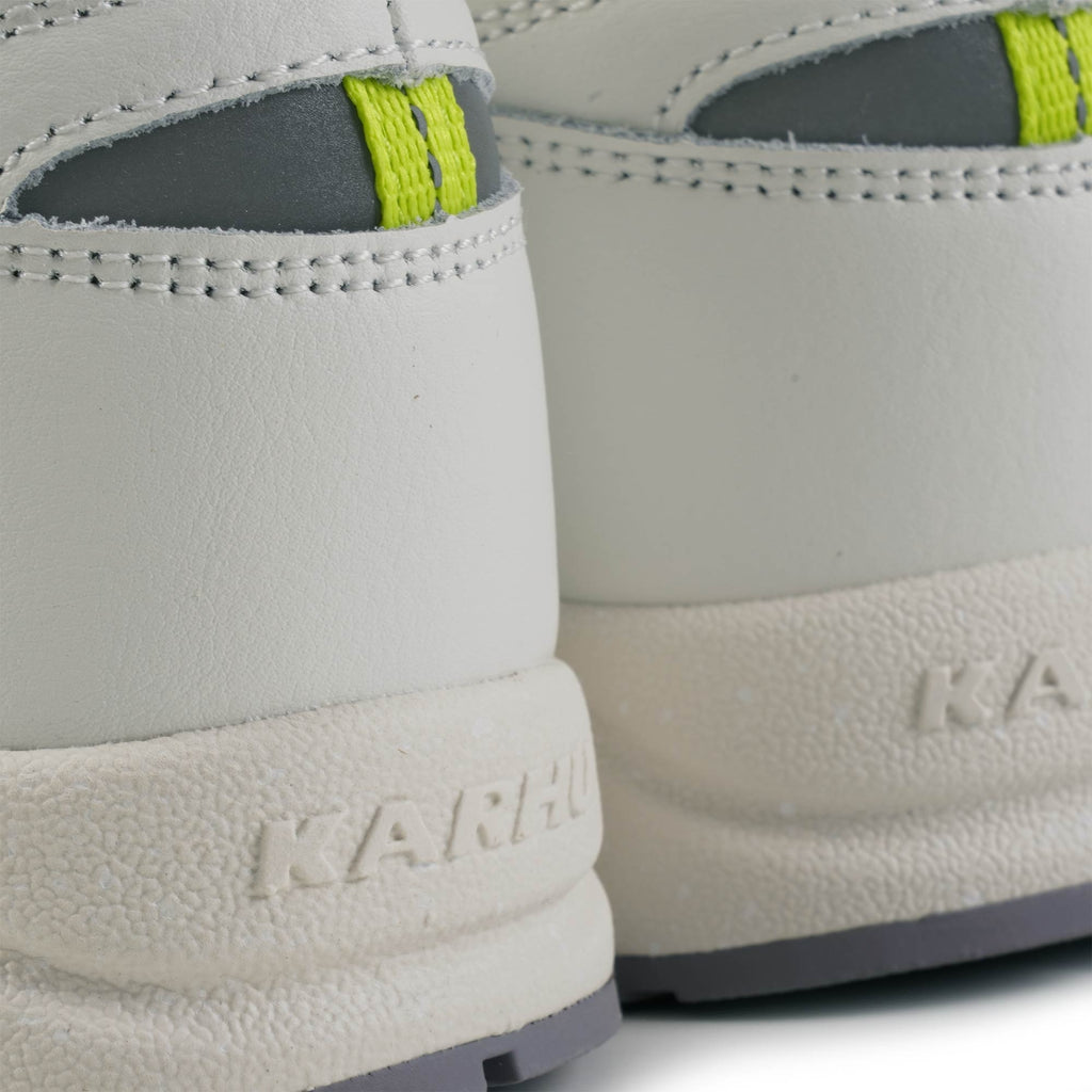 Karhu Fusion 2.0 - White