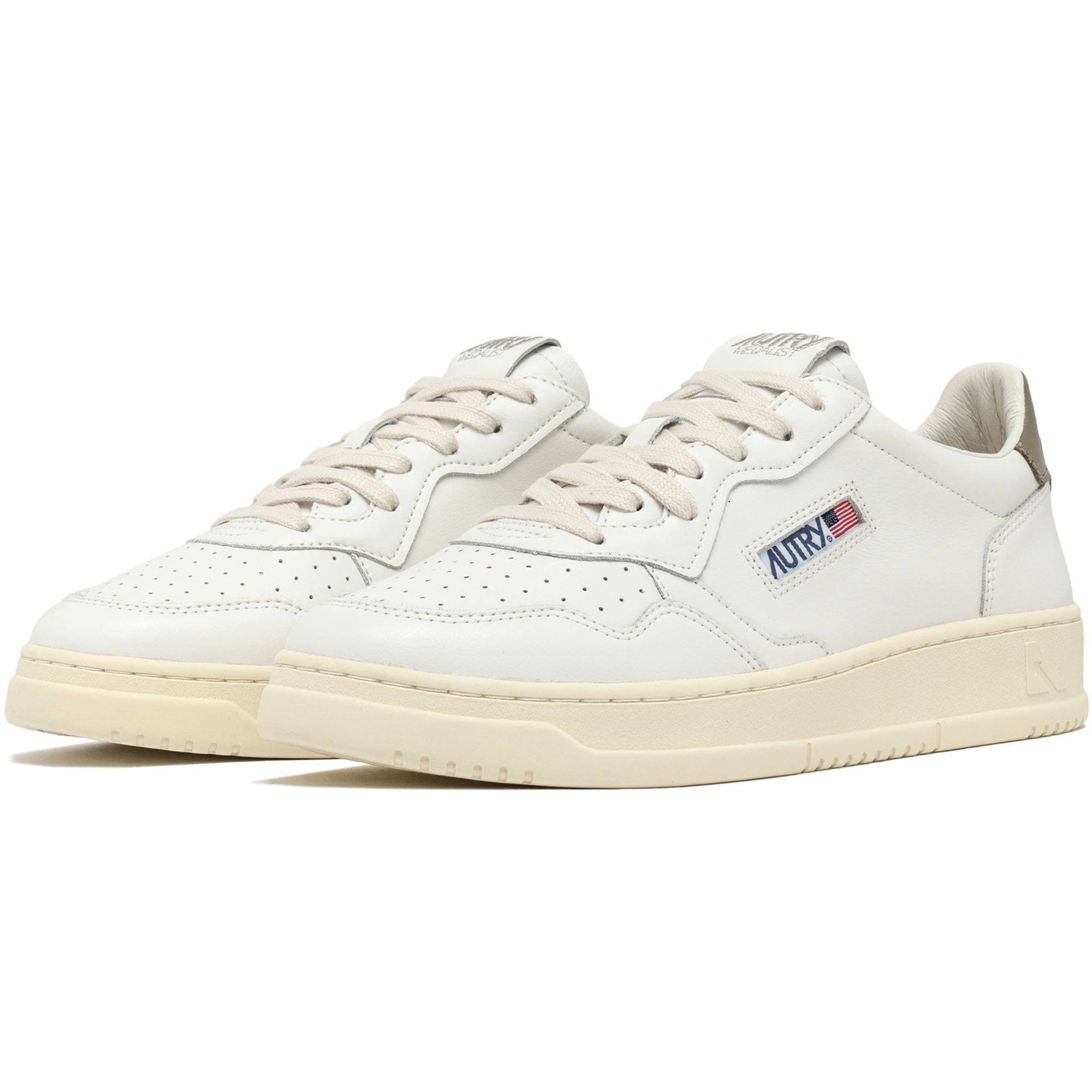 Autry Medalist Low Sneakers Leather - White and Covert