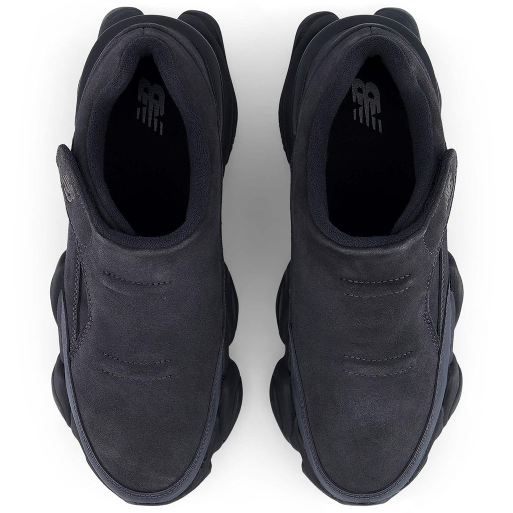 New Balance 8040 - Black