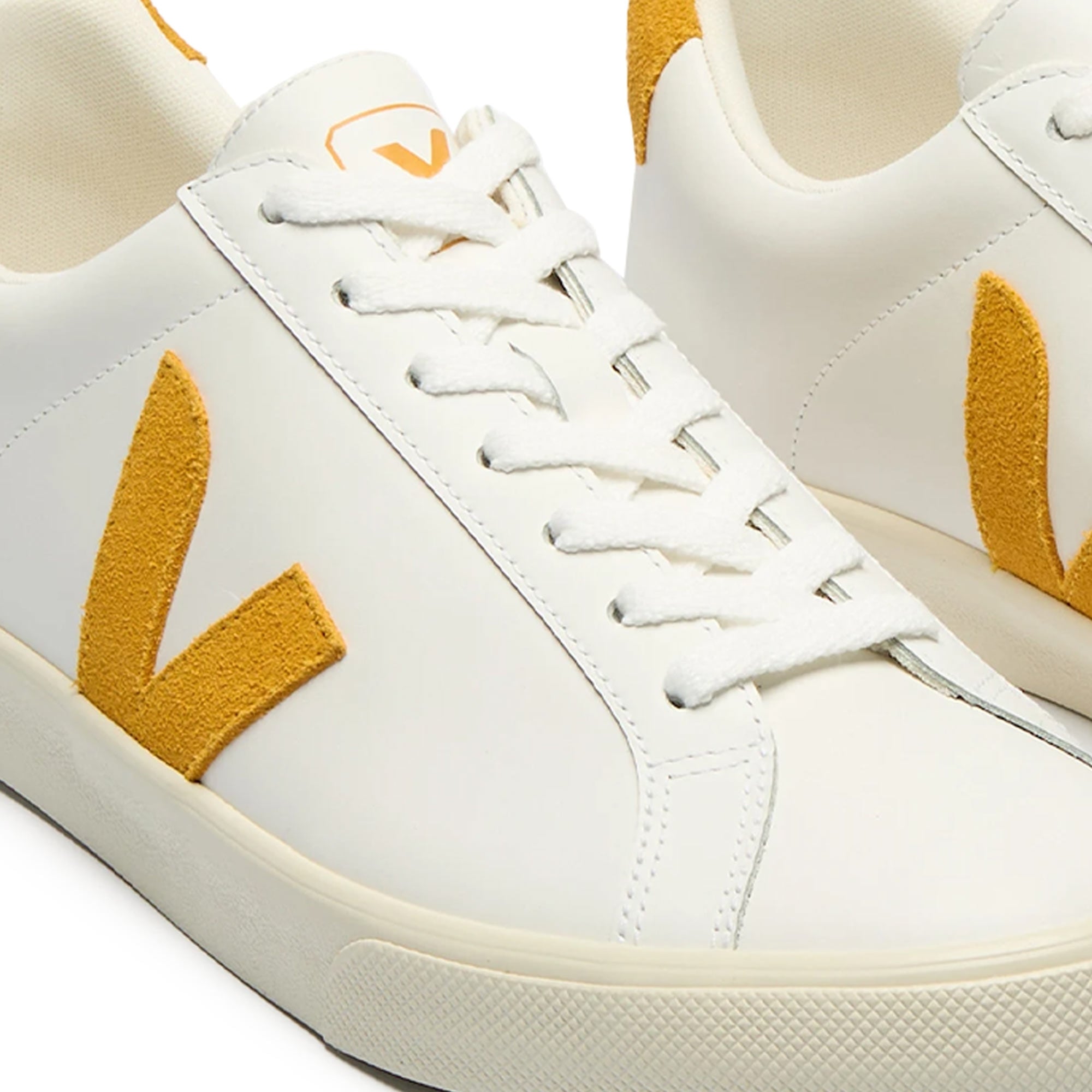 Veja Womens Esplar Leather - White Safran