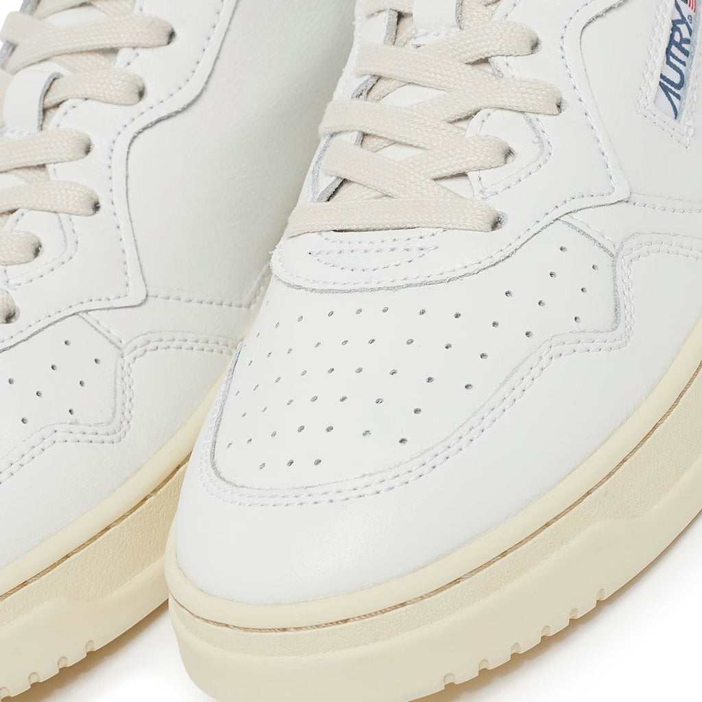 Women's Medalist Low - White/Mount