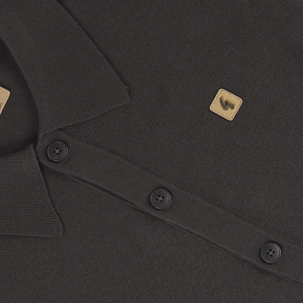 Gabicci Vintage Azima Button Through Polo Shirt - Clove