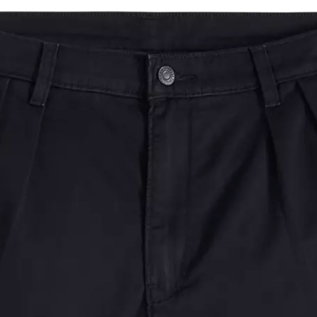 Baggy Pleated Shorts - Black