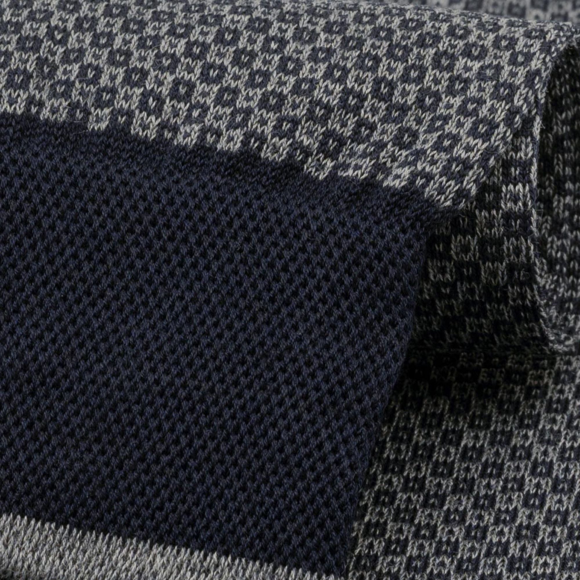Stuarts London Brian Oak Geometric Pattern Socks - Steel Grey