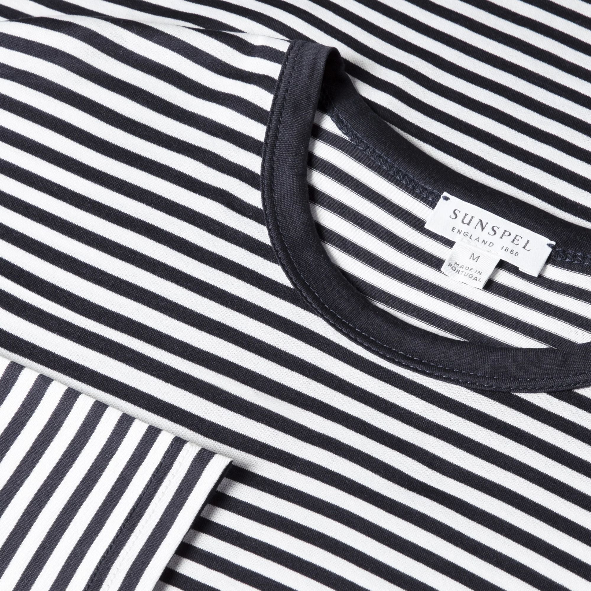 Long Sleeve Classic T‑shirt - White/Navy